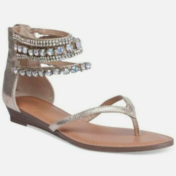 Thalia Sodi Shoes - Thalia Sodi Irina Bling Flat Sandals Gold Shimmer -7.5